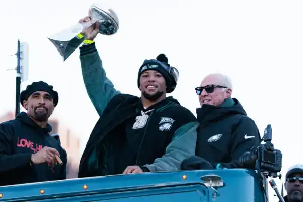 NFL 2025 Power Rankings: Chiefs, 49ers Hold Strong, New Threats Rise NFL 2025 Power Rankings: Chiefs, 49ers Hold Strong, New Threats Rise