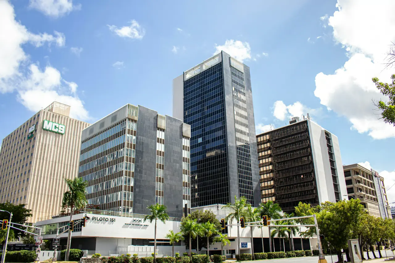 Puerto Rico Economy Shows Signs of Growth as Small Business Activity Rises