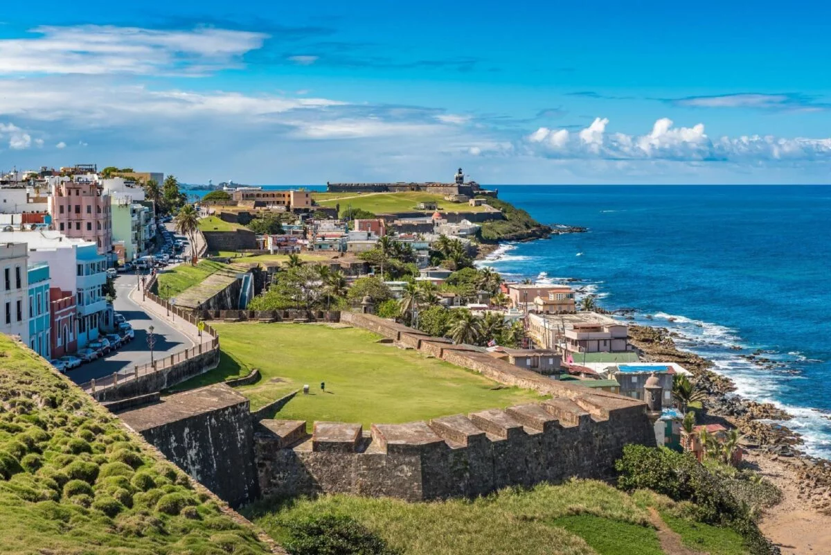 Cover image for Local Businesses in Puerto Rico Report Strong Holiday Sales Amid Tourism Boom